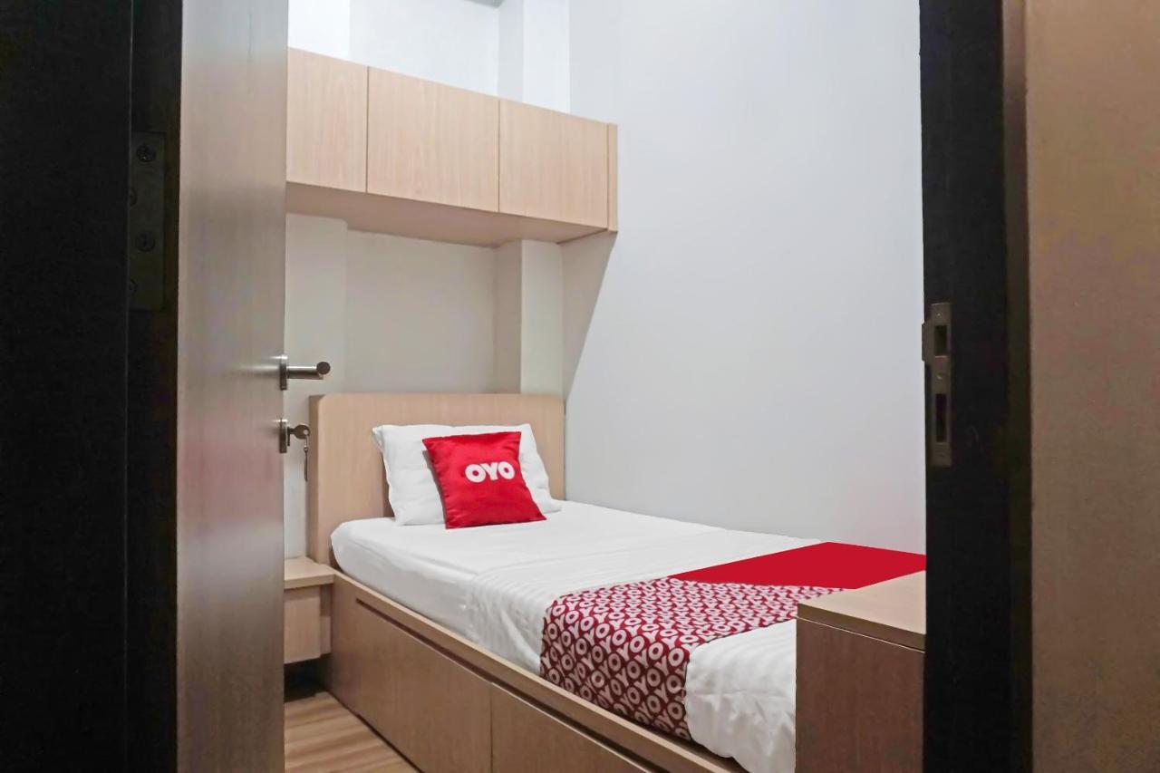 Spot On 91821 The Packer Lodge Jakarta Extérieur photo
